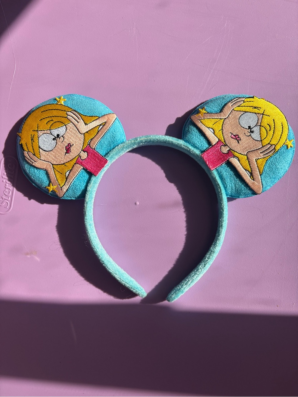 Lizzie McGuire Disney Ears - Picture 2 of 5
